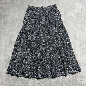 Vintage Skirt Womens Medium Midi Black White Floral Secretary Geek Whimsigoth